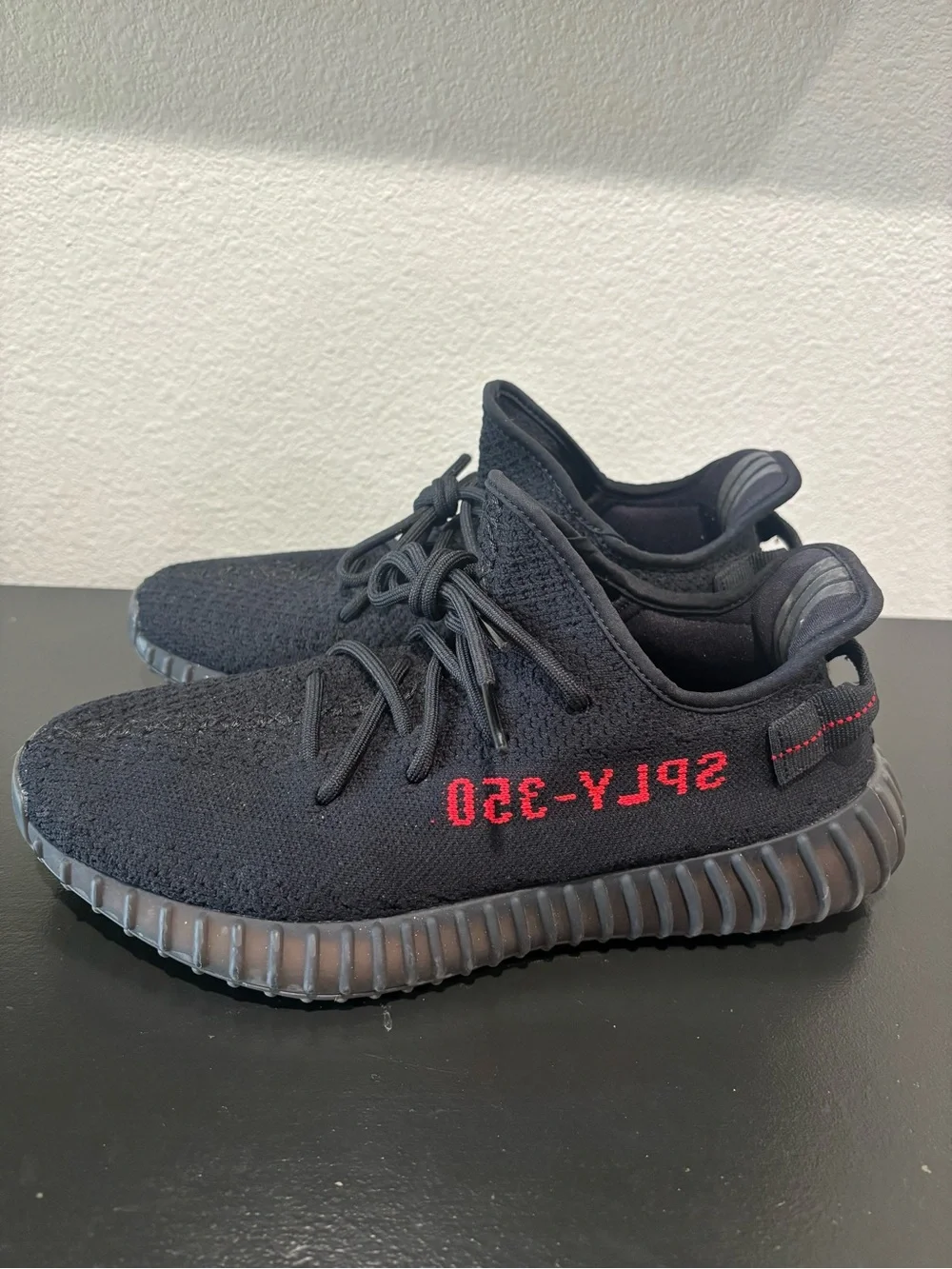 Adidas Yeezy 350 V2 Bred Men’s 9 / Women’s 10.5